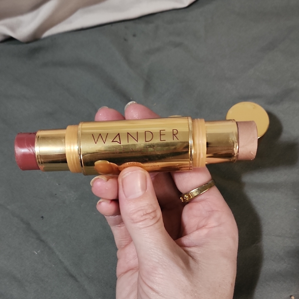 Wander Beauty Lip and Cheek Stick - Red and Tan